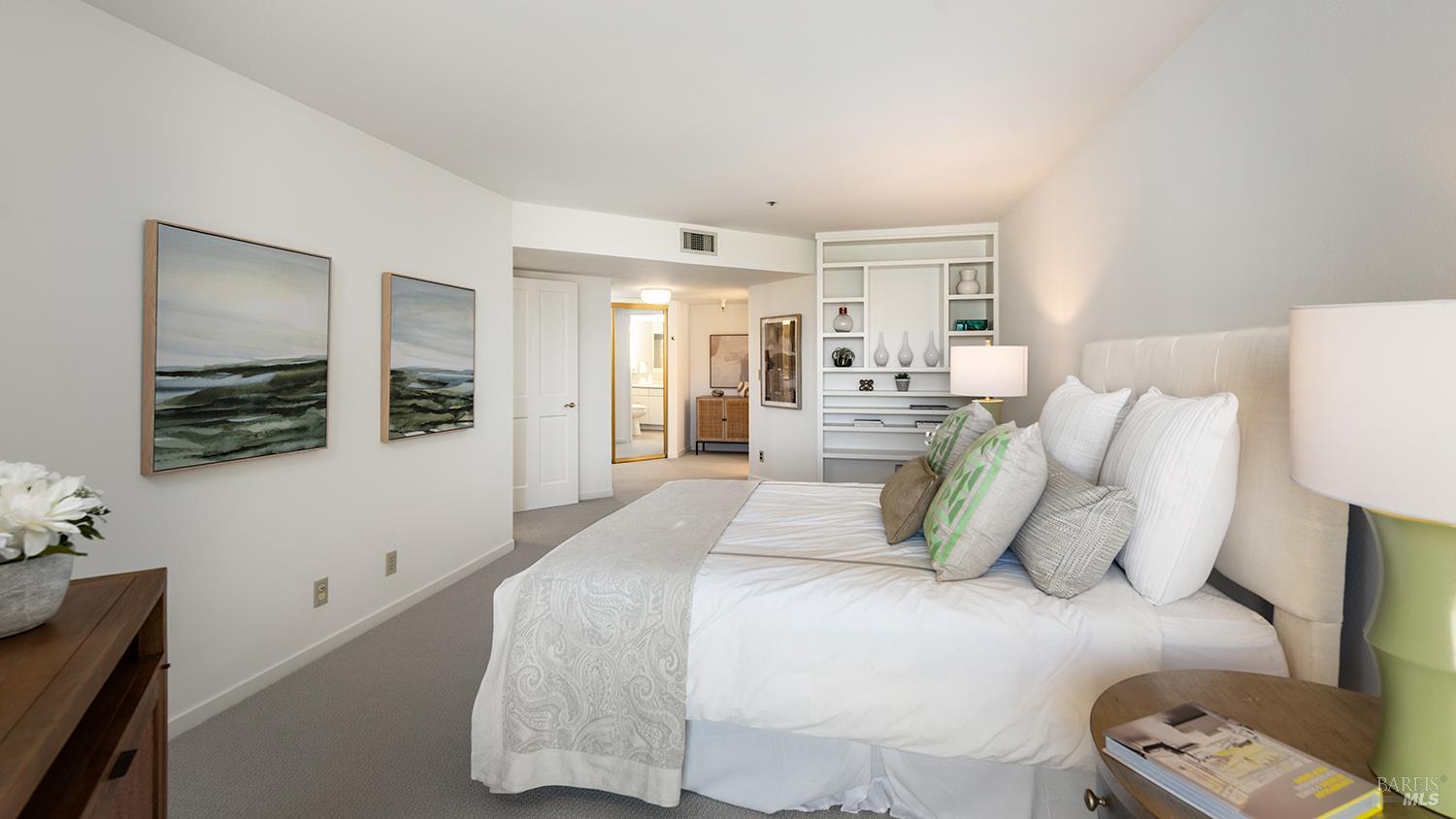 Detail Gallery Image 12 of 31 For 100 Thorndale Dr #410,  San Rafael,  CA 94903 - 2 Beds | 2 Baths