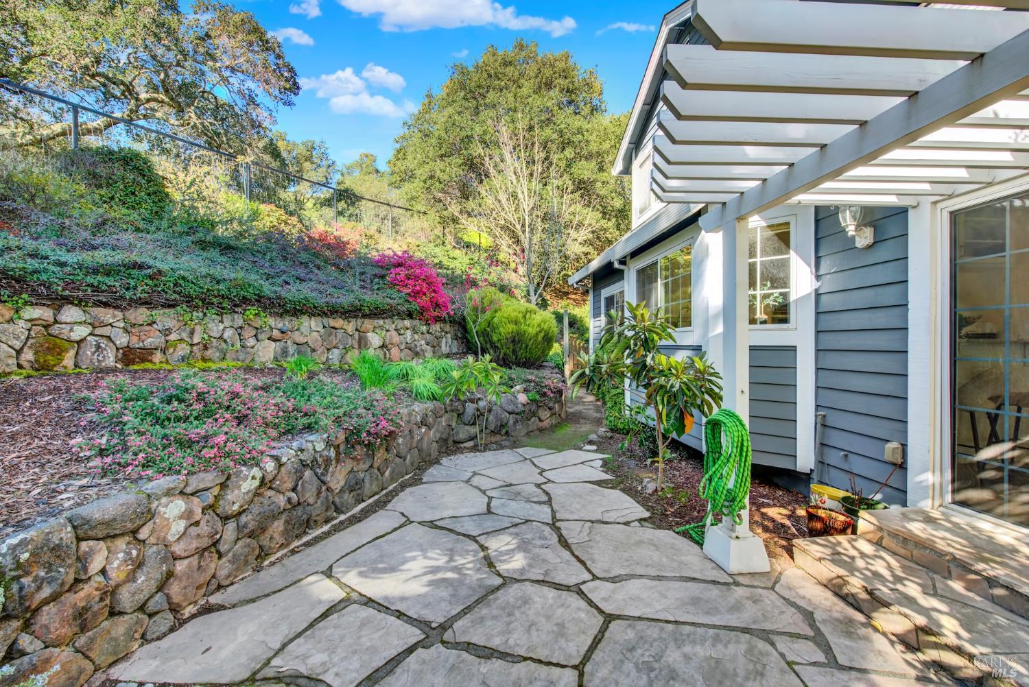 Detail Gallery Image 81 of 85 For 26 Clement Ct, Napa,  CA 94558 - 3 Beds | 2/1 Baths