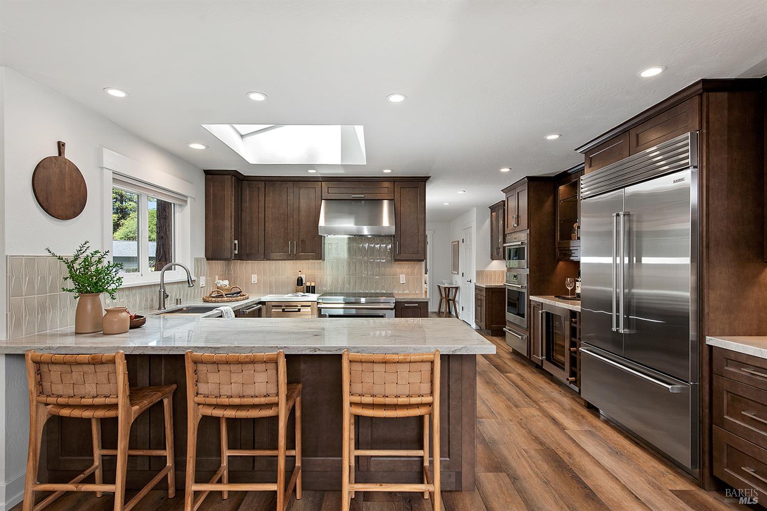 Detail Gallery Image 20 of 89 For 12675 Fiori Ln, Sebastopol,  CA 95472 - 4 Beds | 3/1 Baths