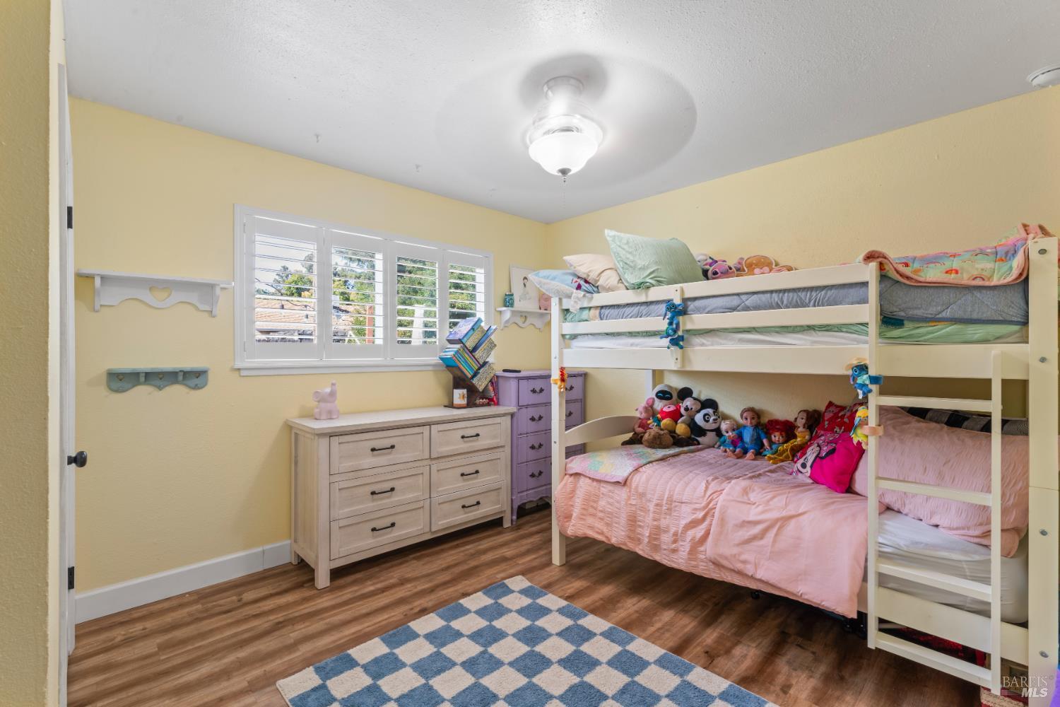 Detail Gallery Image 13 of 28 For 332 Cottonwood St, Vacaville,  CA 95688 - 3 Beds | 1 Baths