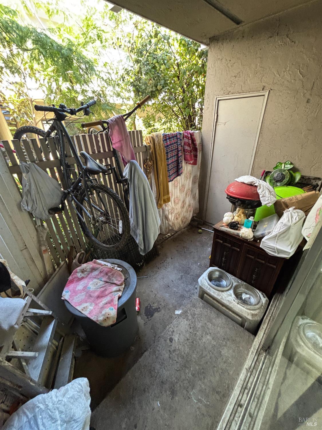 Detail Gallery Image 12 of 14 For 35 Fairfax St #8,  San Rafael,  CA 94901 - 2 Beds | 1 Baths