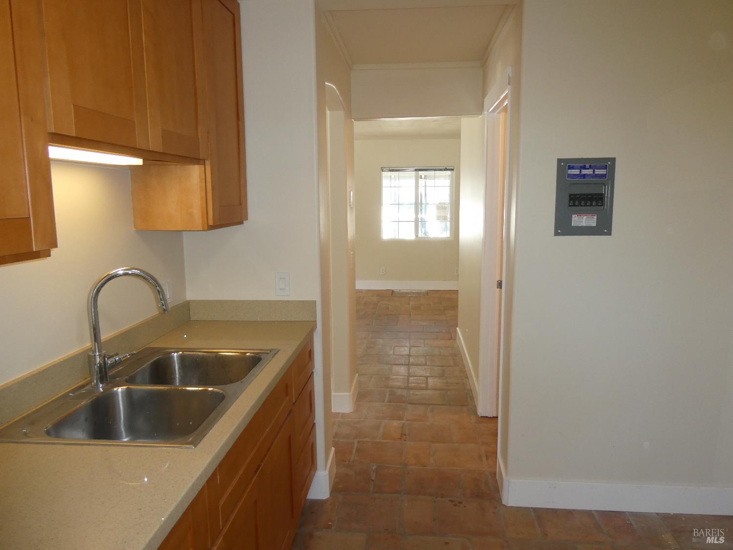 Detail Gallery Image 21 of 22 For 295 Miller Ave, Mill Valley,  CA 94941 - – Beds | – Baths