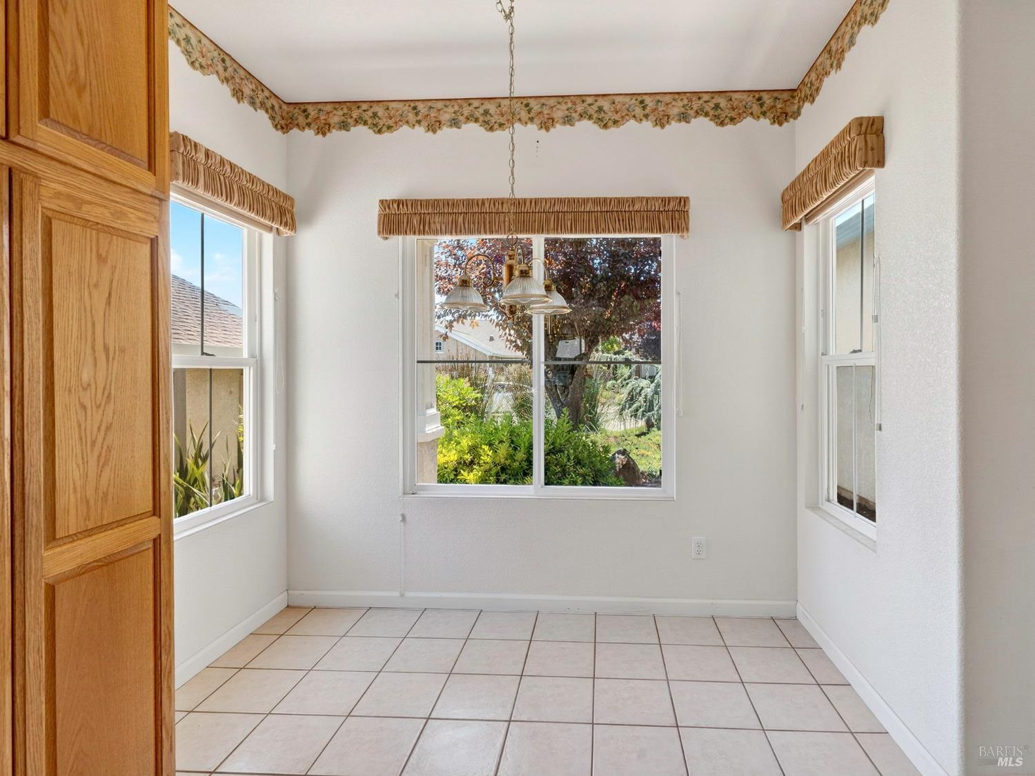Detail Gallery Image 13 of 51 For 148 Porterfield Creek Dr, Cloverdale,  CA 95425 - 2 Beds | 2 Baths