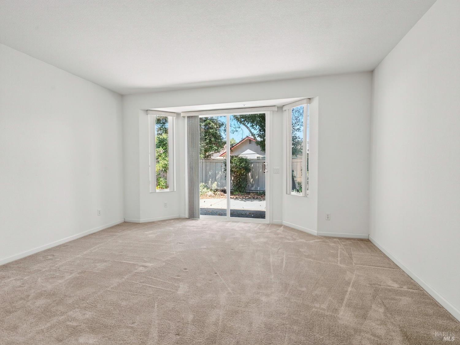 Detail Gallery Image 23 of 51 For 148 Porterfield Creek Dr, Cloverdale,  CA 95425 - 2 Beds | 2 Baths