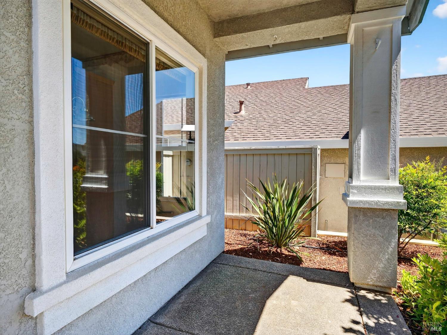 Detail Gallery Image 14 of 51 For 148 Porterfield Creek Dr, Cloverdale,  CA 95425 - 2 Beds | 2 Baths