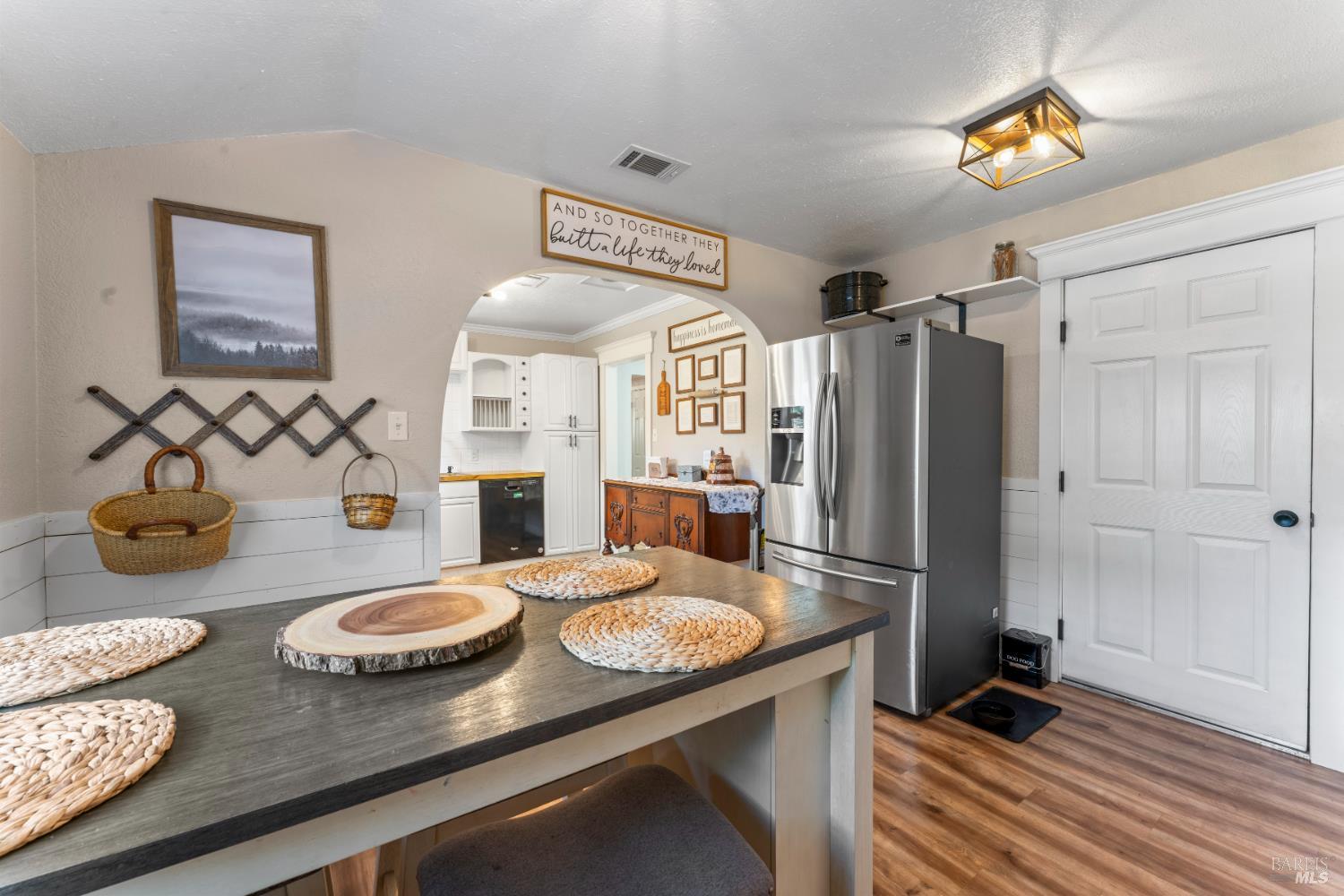 Detail Gallery Image 9 of 28 For 332 Cottonwood St, Vacaville,  CA 95688 - 3 Beds | 1 Baths