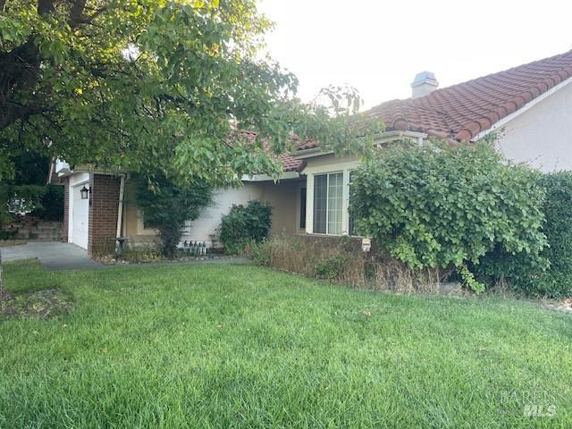 Detail Gallery Image 5 of 8 For 900 Quate Ct, Vacaville,  CA 95688 - 4 Beds | 2 Baths