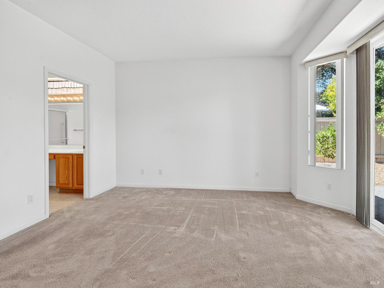 Detail Gallery Image 27 of 51 For 148 Porterfield Creek Dr, Cloverdale,  CA 95425 - 2 Beds | 2 Baths