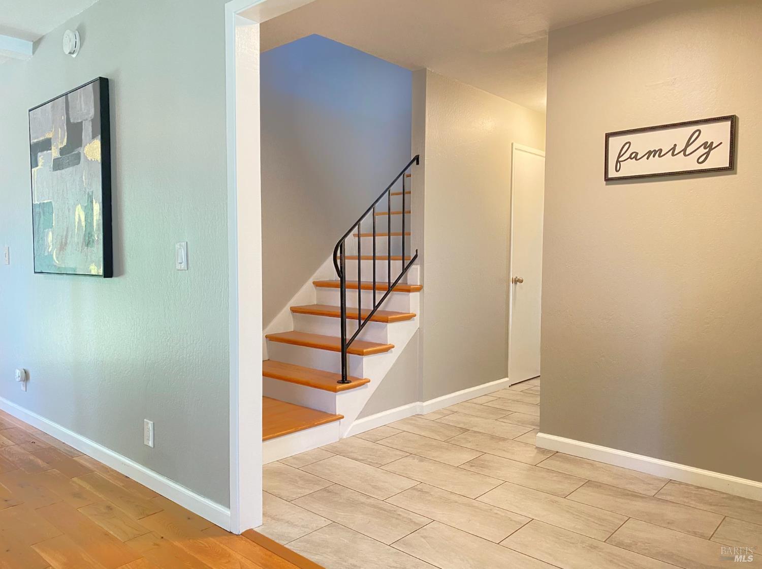 Detail Gallery Image 29 of 60 For 584 Fruitvale Rd, Vacaville,  CA 95688 - 5 Beds | 3 Baths