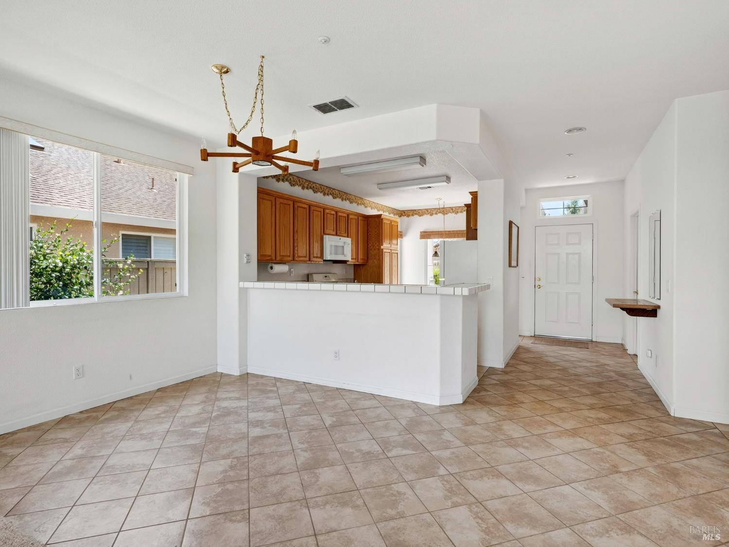 Detail Gallery Image 5 of 51 For 148 Porterfield Creek Dr, Cloverdale,  CA 95425 - 2 Beds | 2 Baths