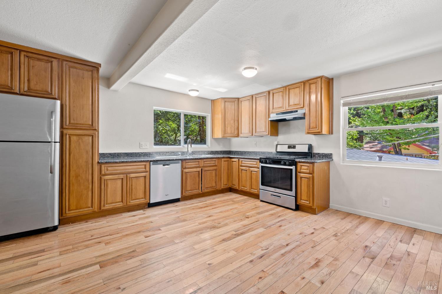 Detail Gallery Image 6 of 19 For 14446 Old Cazadero Rd, Guerneville,  CA 95446 - – Beds | – Baths
