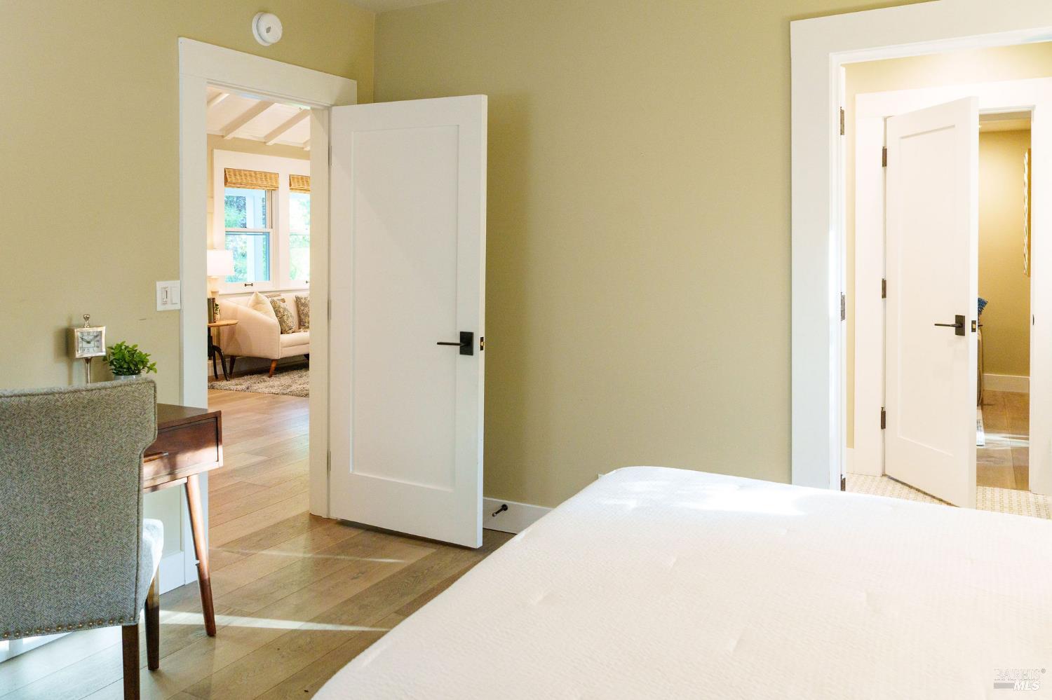 Detail Gallery Image 12 of 41 For 1610 Myrtle St, Calistoga,  CA 94515 - 2 Beds | 2 Baths