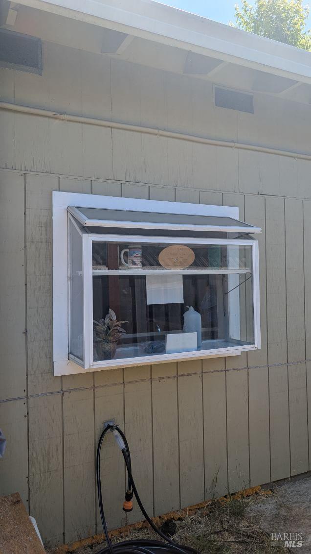 Detail Gallery Image 10 of 13 For 359 Bonnie Ave, Rohnert Park,  CA 94928 - 6 Beds | 4 Baths