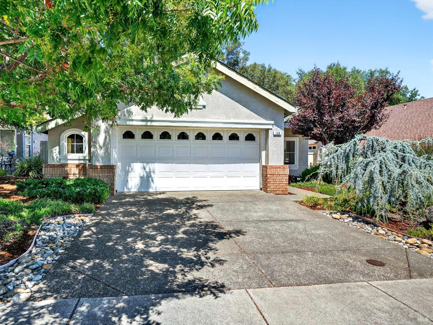 Detail Gallery Image 1 of 51 For 148 Porterfield Creek Dr, Cloverdale,  CA 95425 - 2 Beds | 2 Baths