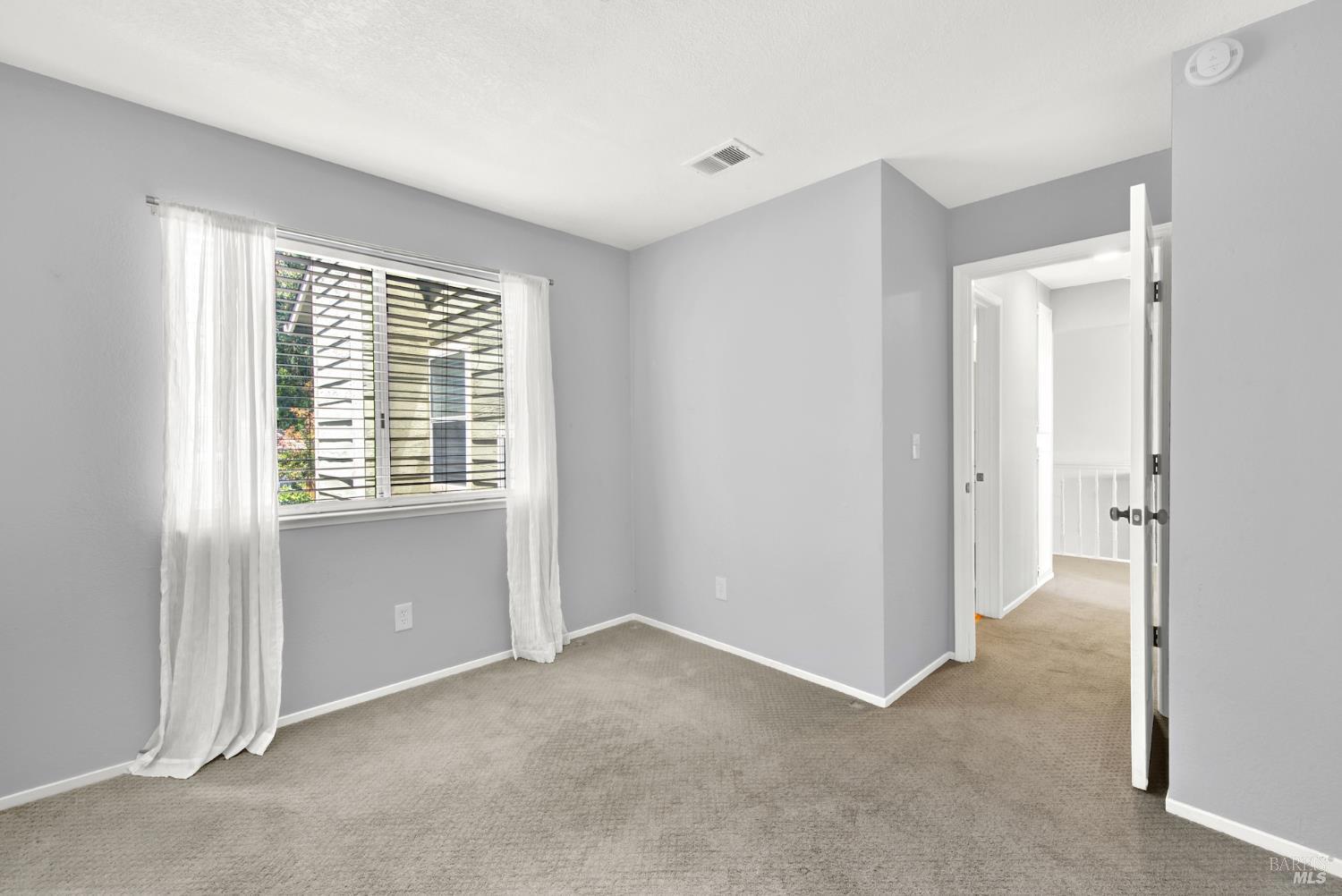Detail Gallery Image 52 of 60 For 16 Winestone Ct, Napa,  CA 94558 - 3 Beds | 2/1 Baths