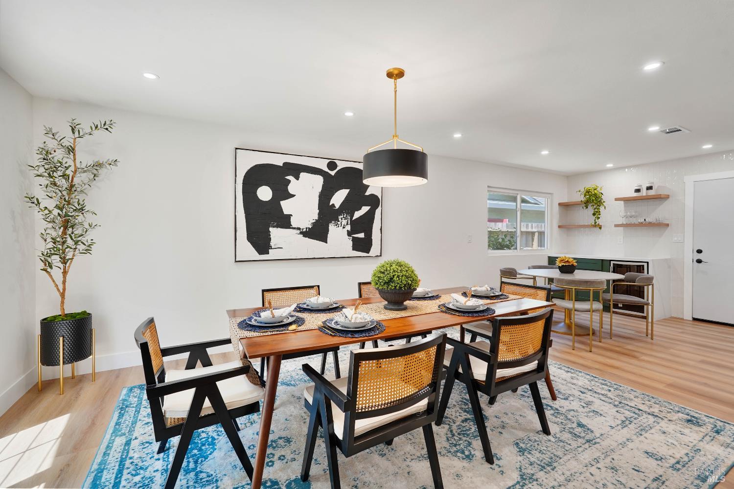 Detail Gallery Image 9 of 46 For 2425 Creekside Ave, Napa,  CA 94558 - 4 Beds | 2 Baths