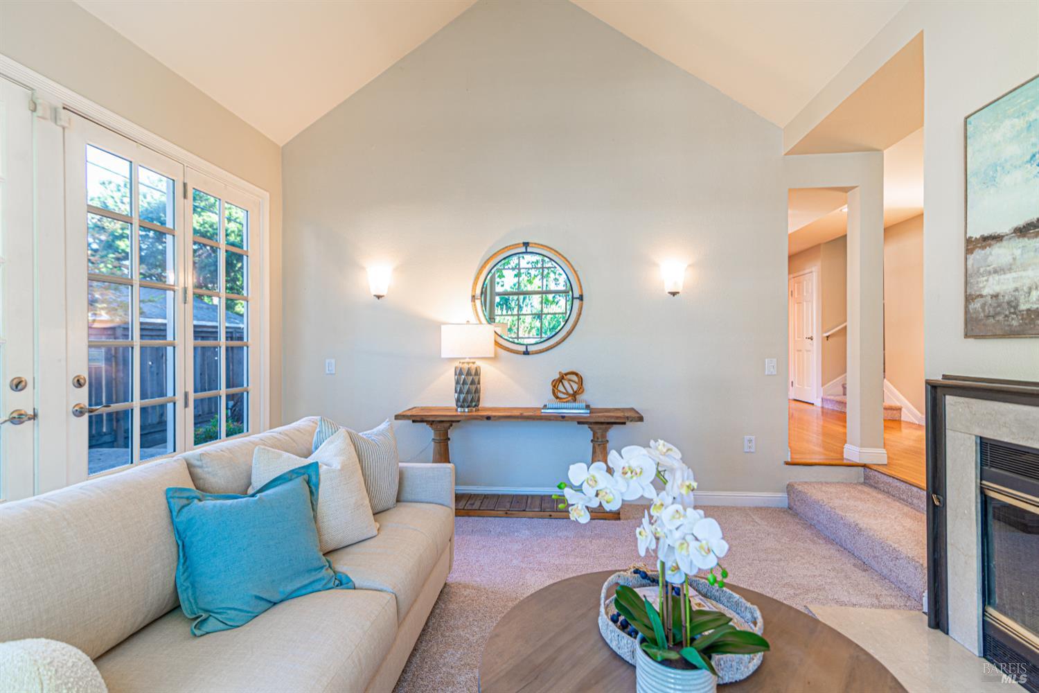 Detail Gallery Image 10 of 44 For 1410 15th St, Santa Rosa,  CA 95404 - 2 Beds | 2/1 Baths