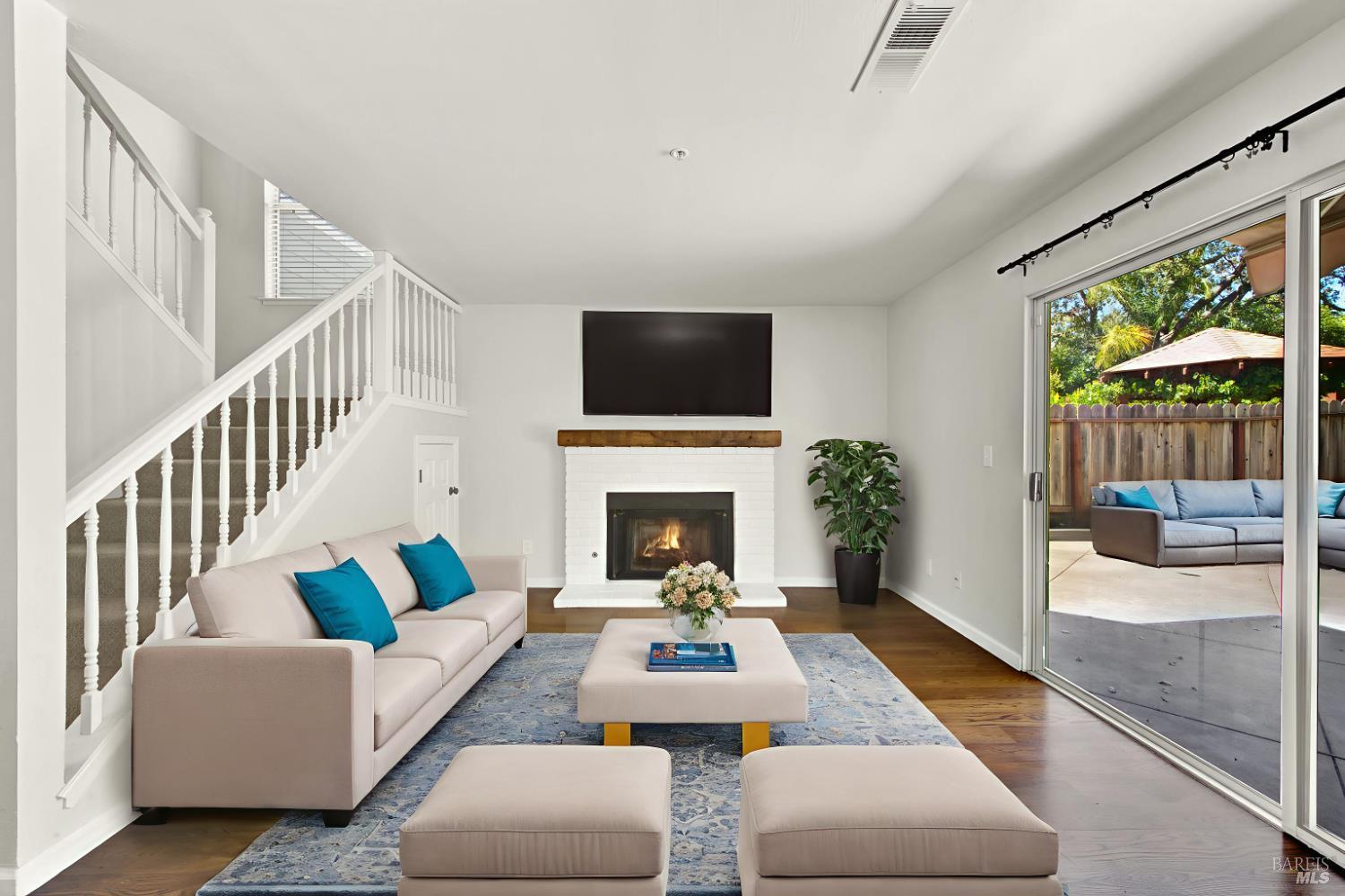 Detail Gallery Image 22 of 60 For 16 Winestone Ct, Napa,  CA 94558 - 3 Beds | 2/1 Baths