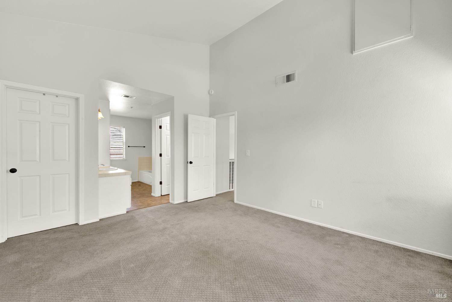 Detail Gallery Image 39 of 60 For 16 Winestone Ct, Napa,  CA 94558 - 3 Beds | 2/1 Baths