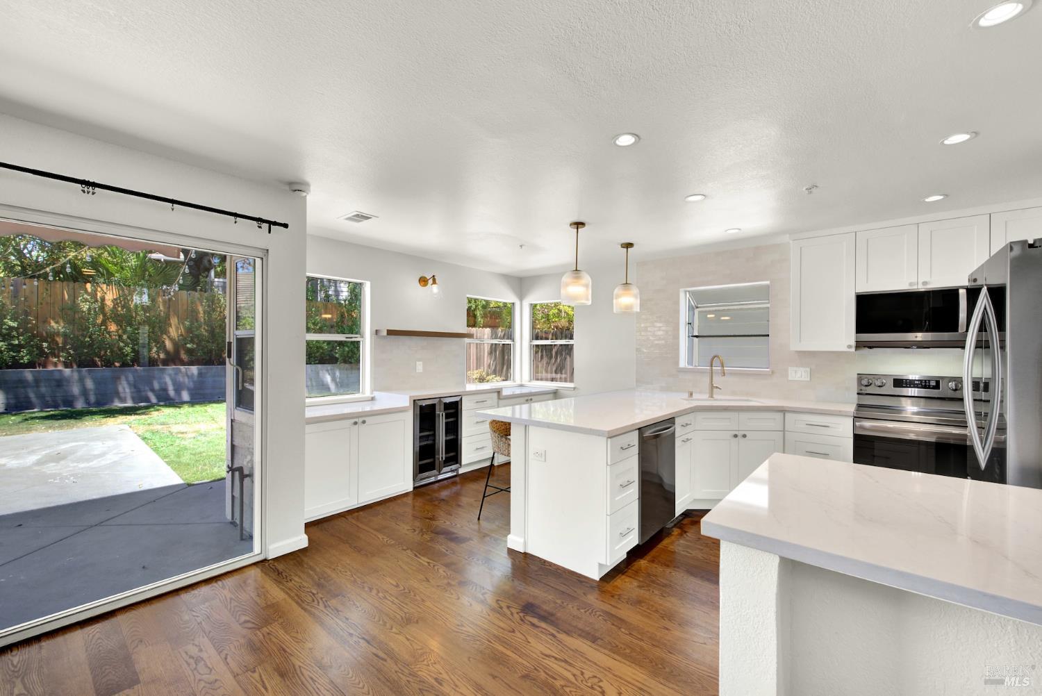 Detail Gallery Image 27 of 60 For 16 Winestone Ct, Napa,  CA 94558 - 3 Beds | 2/1 Baths