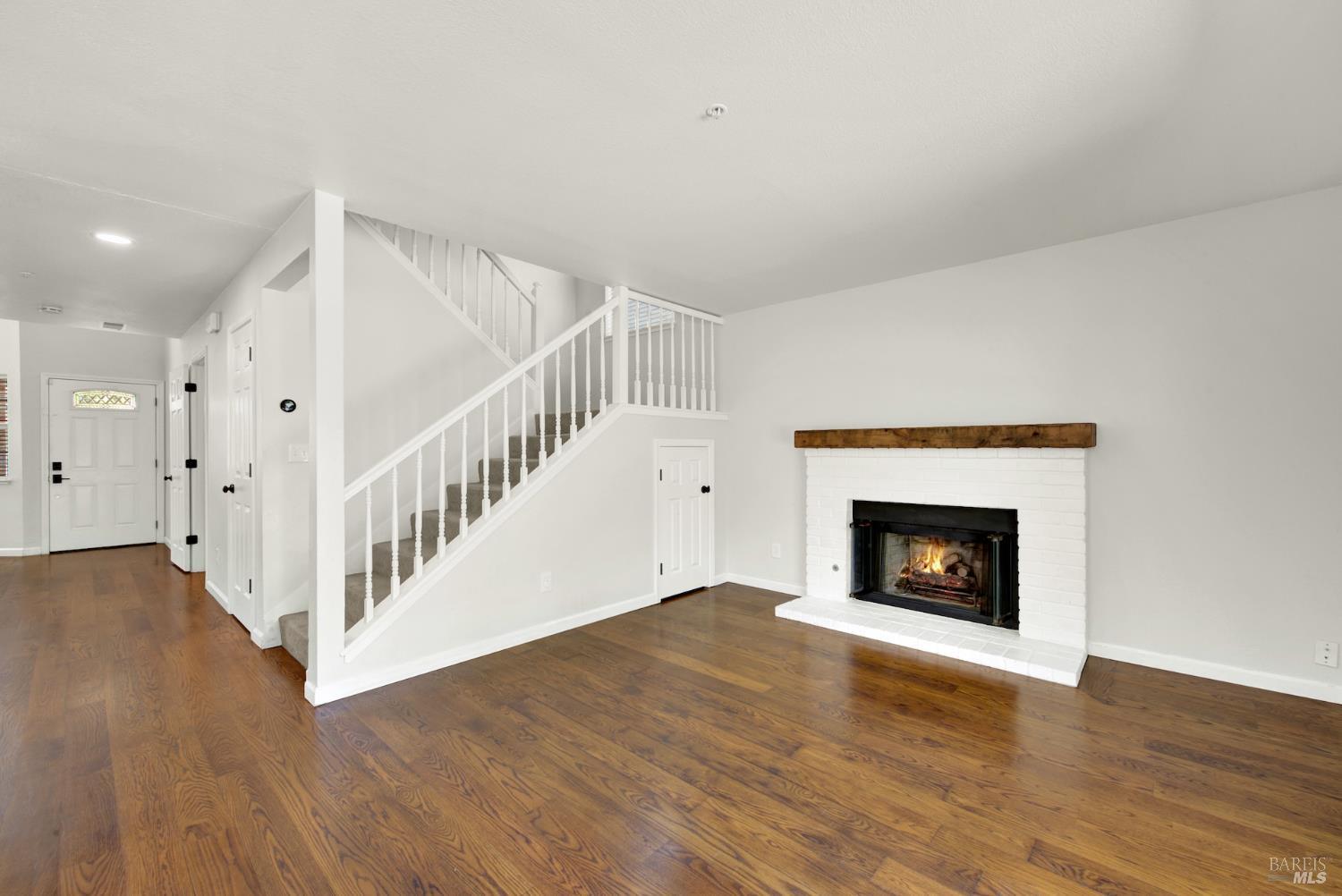 Detail Gallery Image 21 of 60 For 16 Winestone Ct, Napa,  CA 94558 - 3 Beds | 2/1 Baths