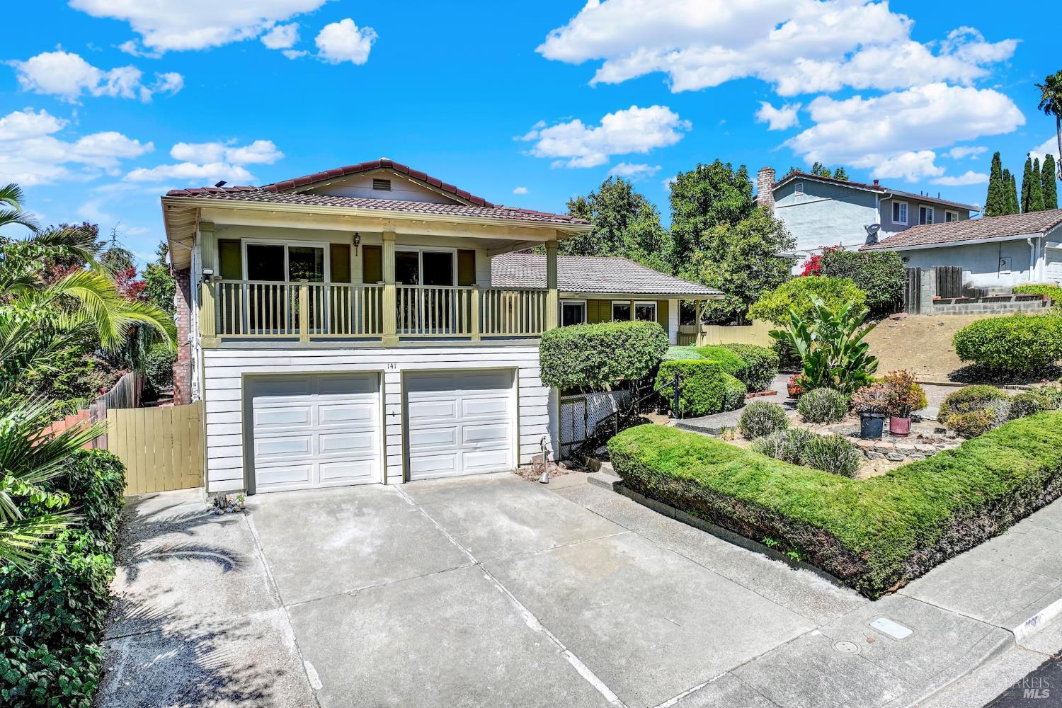 Detail Gallery Image 1 of 1 For 141 Stratford St, Vallejo,  CA 94591 - 4 Beds | 3 Baths