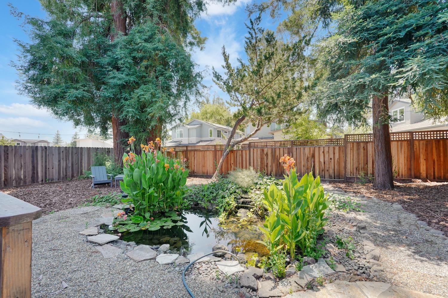 Detail Gallery Image 32 of 46 For 2425 Creekside Ave, Napa,  CA 94558 - 4 Beds | 2 Baths