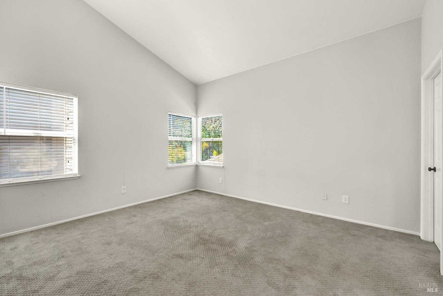 Detail Gallery Image 37 of 60 For 16 Winestone Ct, Napa,  CA 94558 - 3 Beds | 2/1 Baths