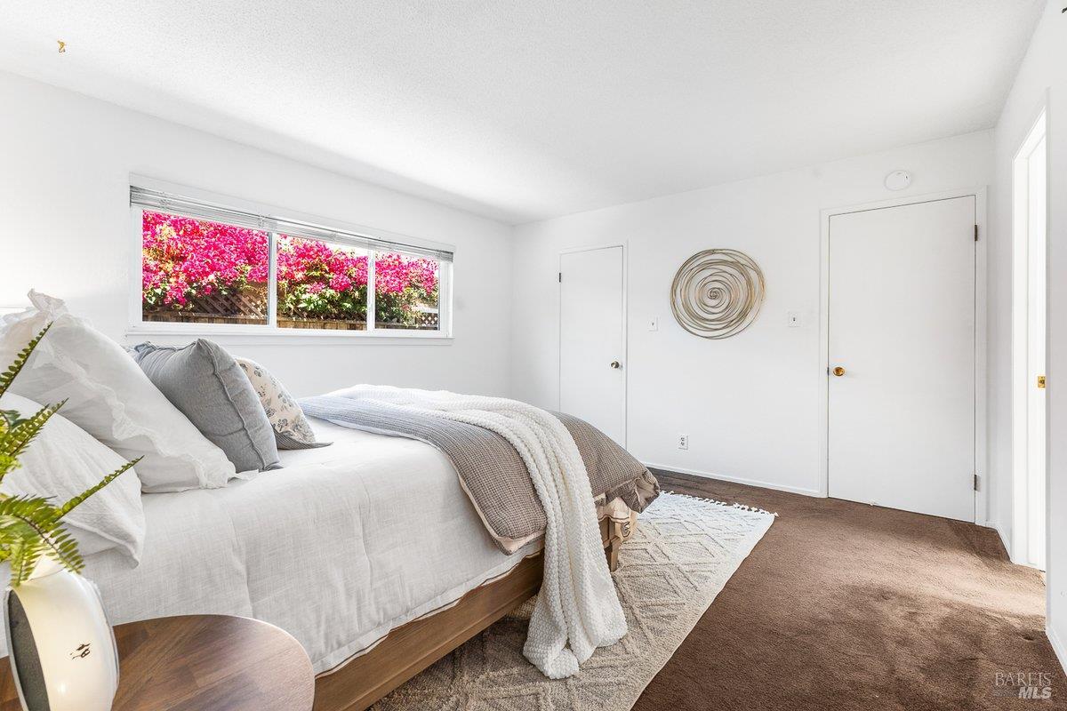 Detail Gallery Image 26 of 34 For 70 San Carlos Way, Novato,  CA 94945 - 4 Beds | 2 Baths