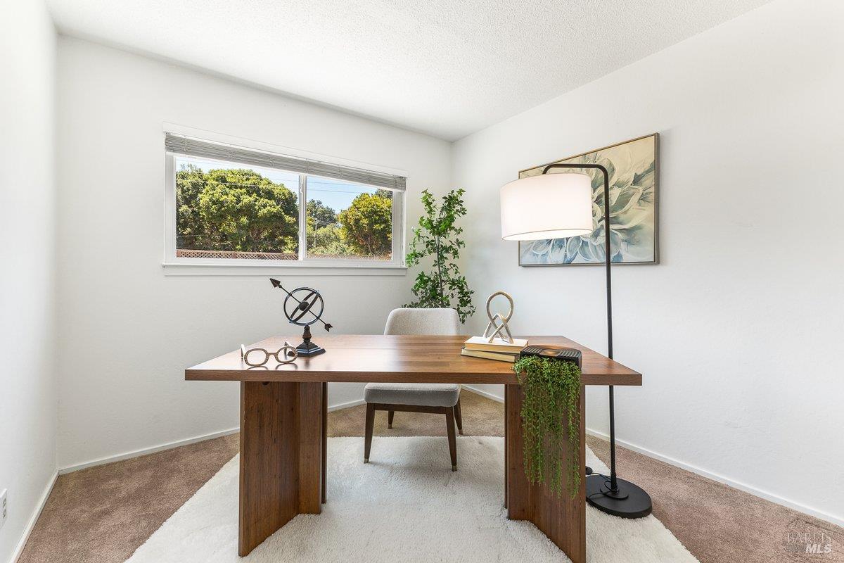 Detail Gallery Image 19 of 34 For 70 San Carlos Way, Novato,  CA 94945 - 4 Beds | 2 Baths