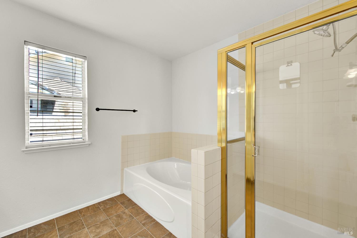 Detail Gallery Image 43 of 60 For 16 Winestone Ct, Napa,  CA 94558 - 3 Beds | 2/1 Baths