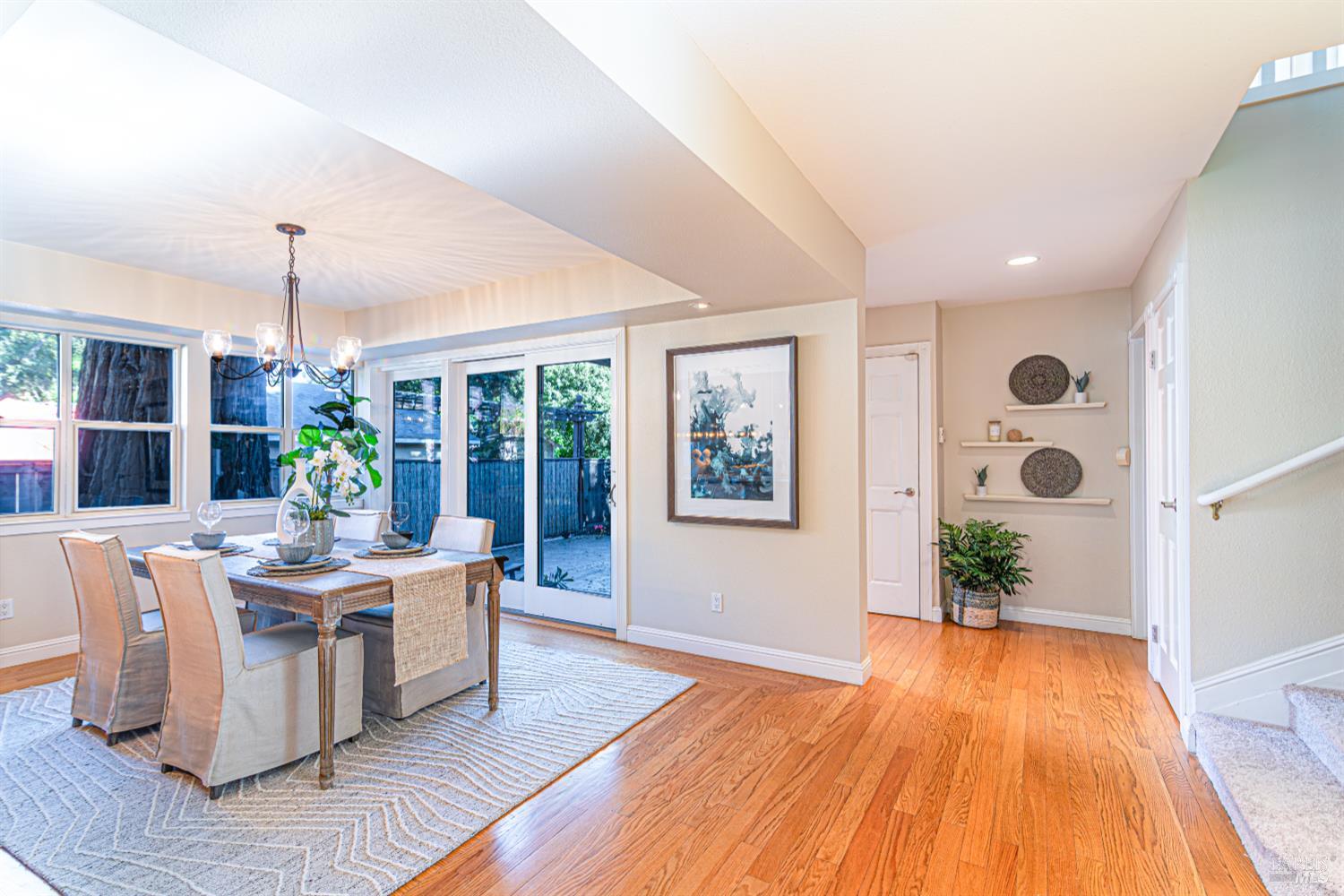 Detail Gallery Image 14 of 44 For 1410 15th St, Santa Rosa,  CA 95404 - 2 Beds | 2/1 Baths