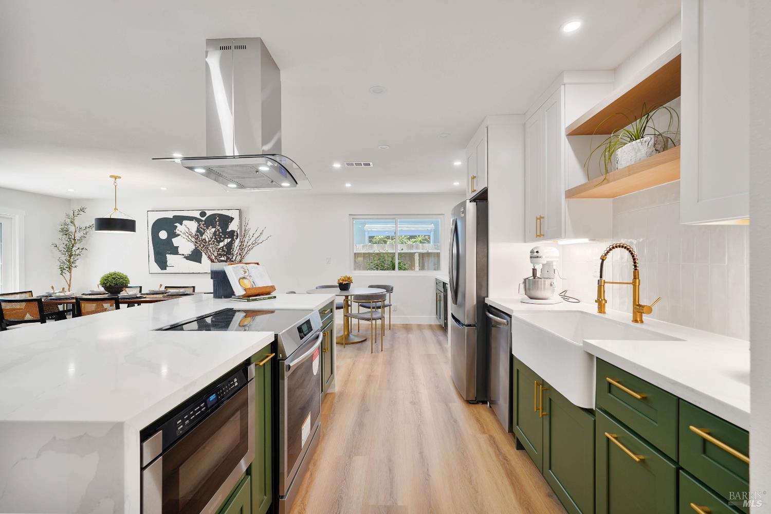 Detail Gallery Image 6 of 46 For 2425 Creekside Ave, Napa,  CA 94558 - 4 Beds | 2 Baths