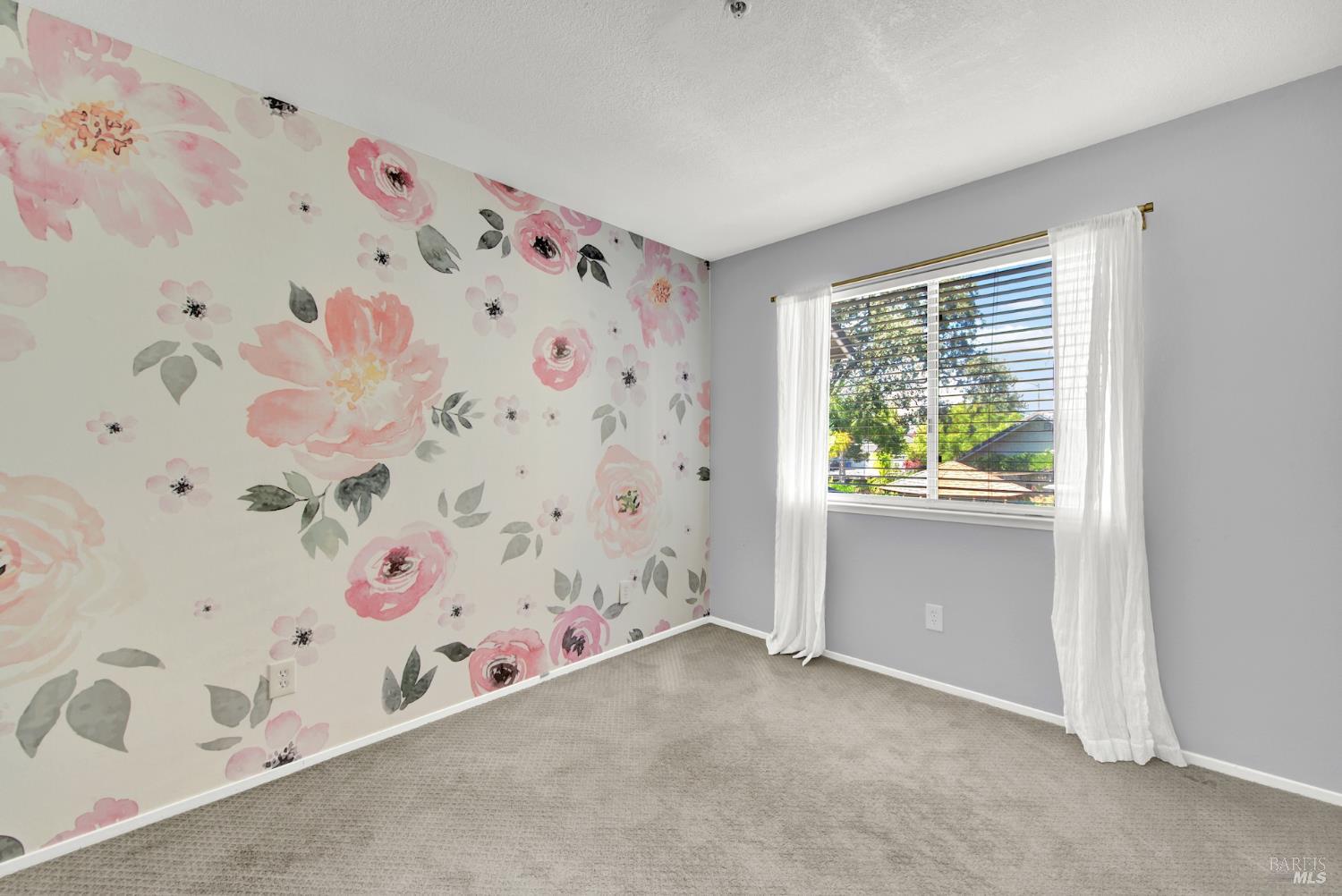 Detail Gallery Image 51 of 60 For 16 Winestone Ct, Napa,  CA 94558 - 3 Beds | 2/1 Baths