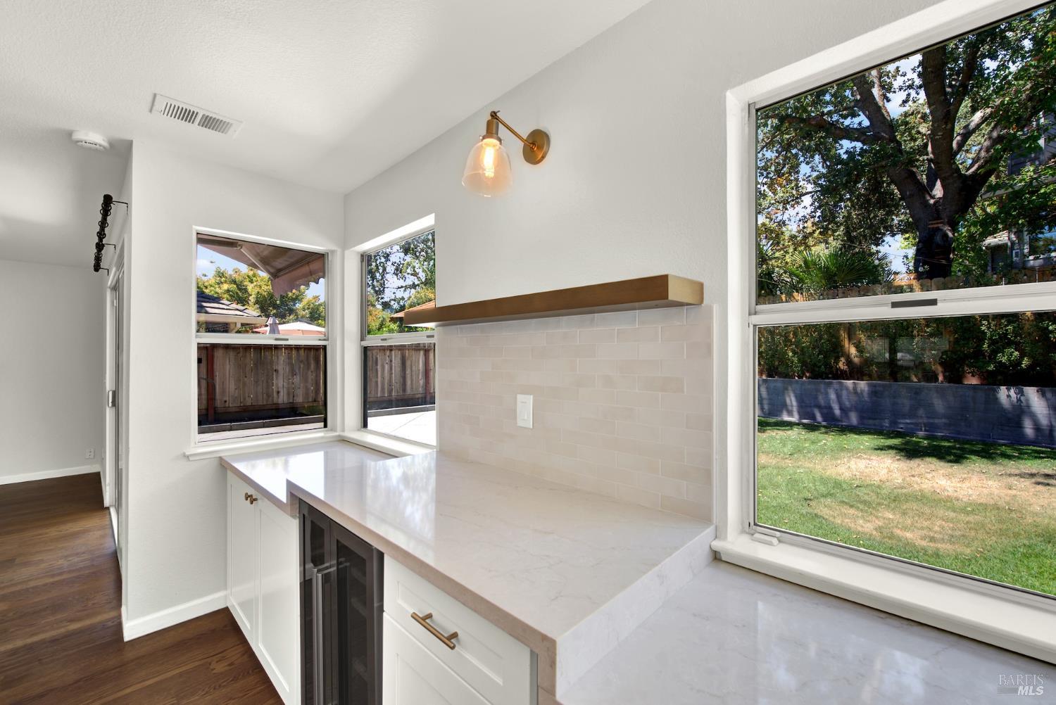 Detail Gallery Image 25 of 60 For 16 Winestone Ct, Napa,  CA 94558 - 3 Beds | 2/1 Baths