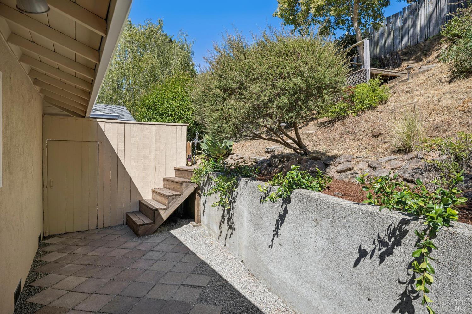 Detail Gallery Image 43 of 49 For 169 Kipling Dr, Mill Valley,  CA 94941 - 3 Beds | 2 Baths