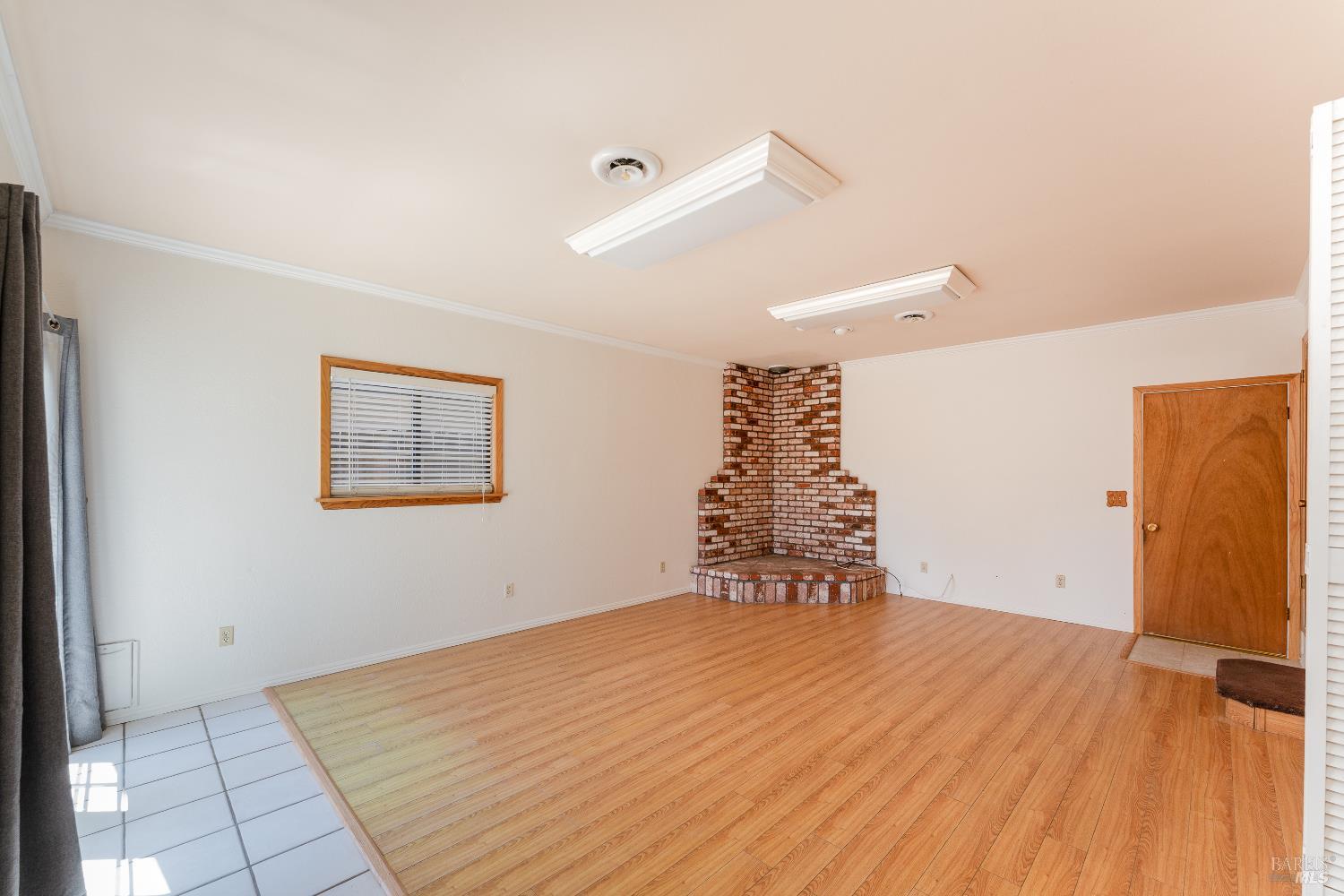 Detail Gallery Image 11 of 29 For 225 Zinfandel Dr, Ukiah,  CA 95482 - 3 Beds | 2 Baths