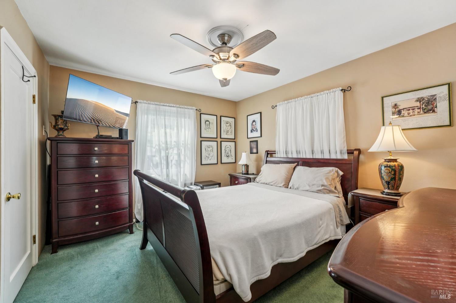 Detail Gallery Image 42 of 68 For 1072 Raymond Ave, Napa,  CA 94559 - 3 Beds | 1/1 Baths