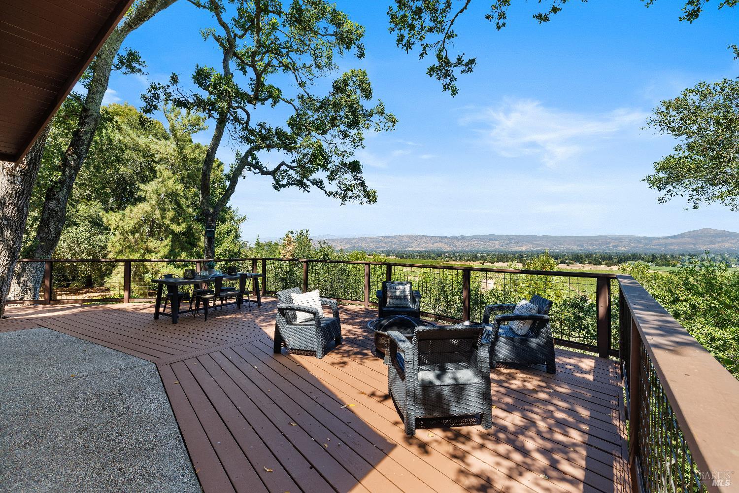 Detail Gallery Image 34 of 44 For 3051 Redwood Rd, Napa,  CA 94558 - 3 Beds | 4 Baths