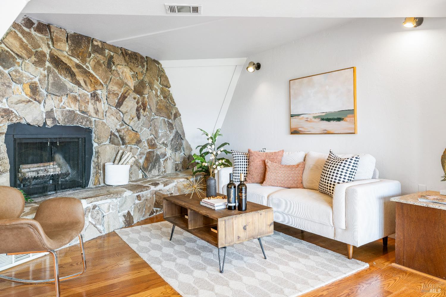 Detail Gallery Image 20 of 44 For 3051 Redwood Rd, Napa,  CA 94558 - 3 Beds | 4 Baths