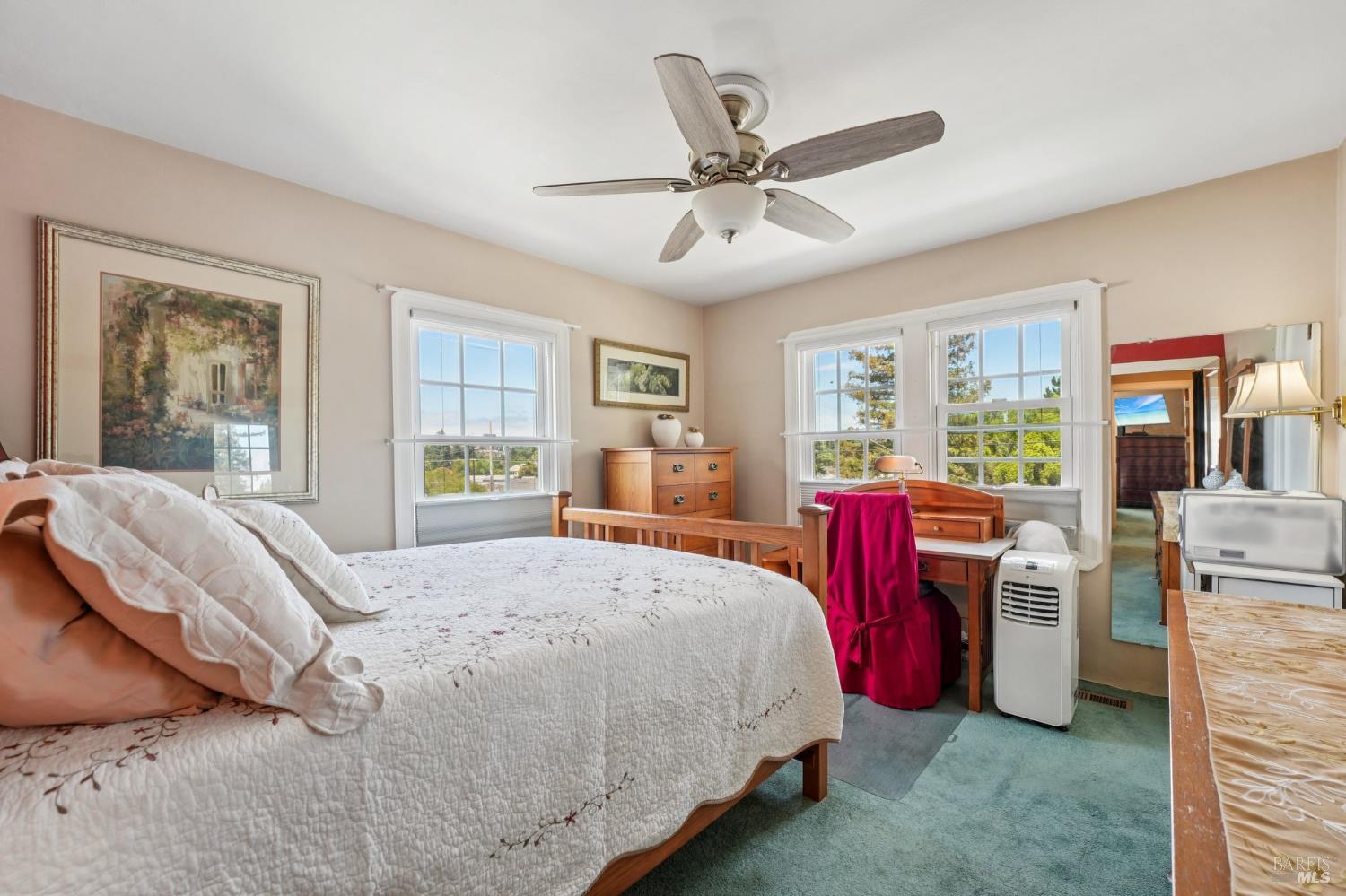Detail Gallery Image 35 of 68 For 1072 Raymond Ave, Napa,  CA 94559 - 3 Beds | 1/1 Baths