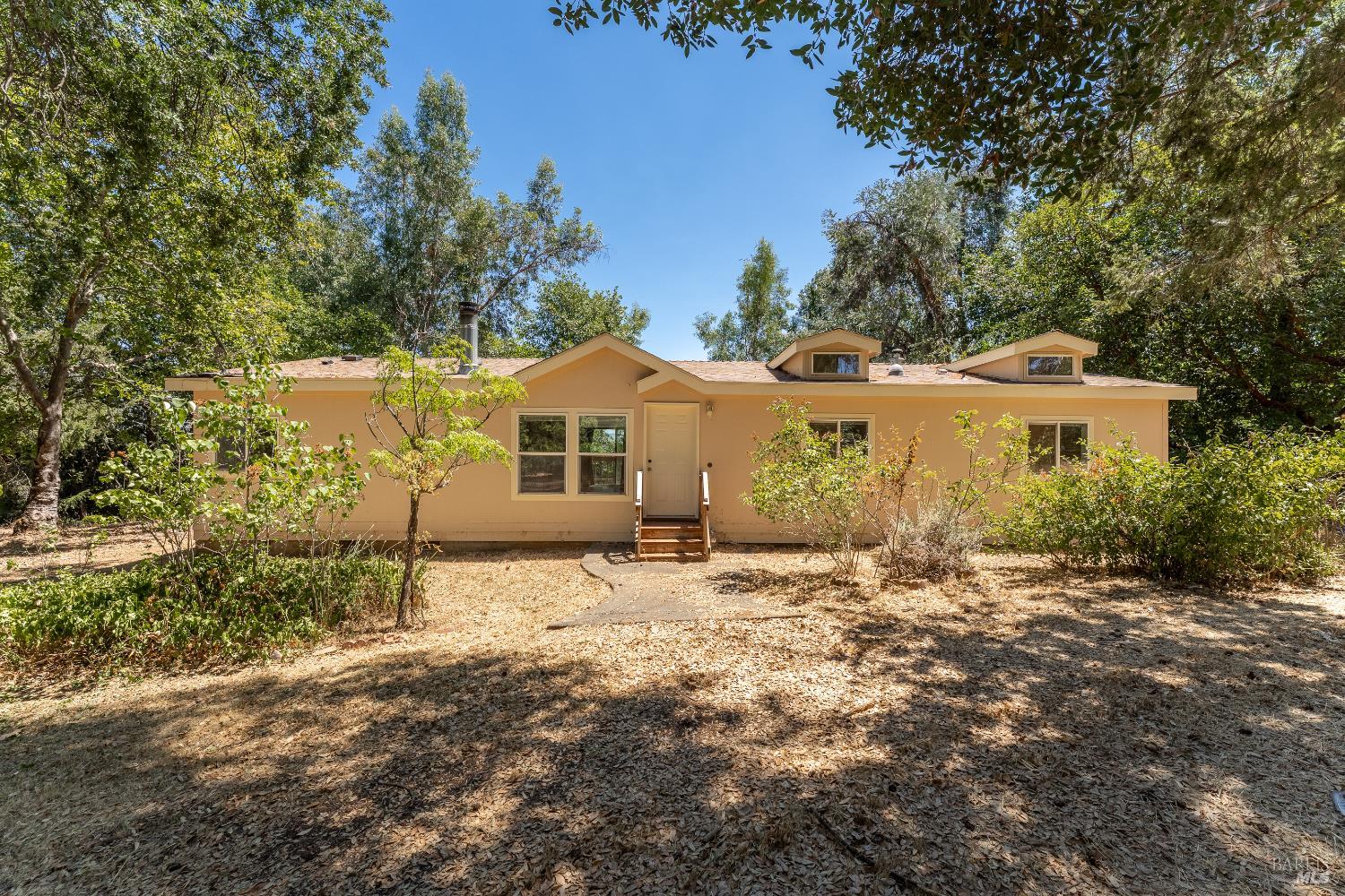 Detail Gallery Image 2 of 25 For 1409 W State Highway 20 Hwy, Upper Lake,  CA 95485 - 3 Beds | 2 Baths