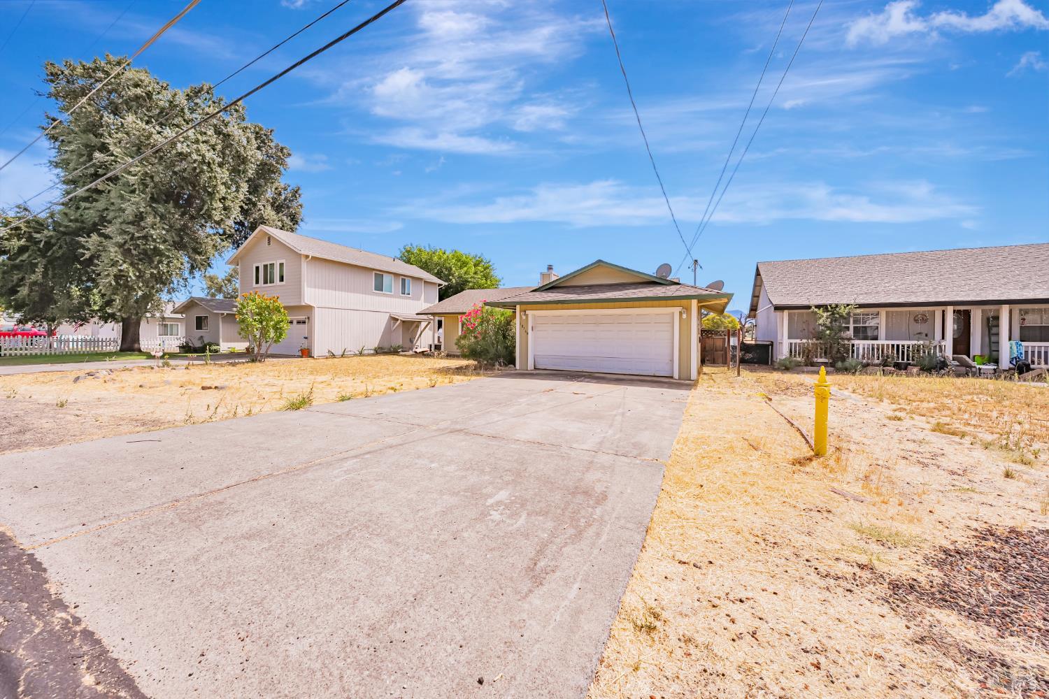 Detail Gallery Image 5 of 32 For 18569 Spyglass Rd, Hidden Valley Lake,  CA 95467 - 2 Beds | 2 Baths