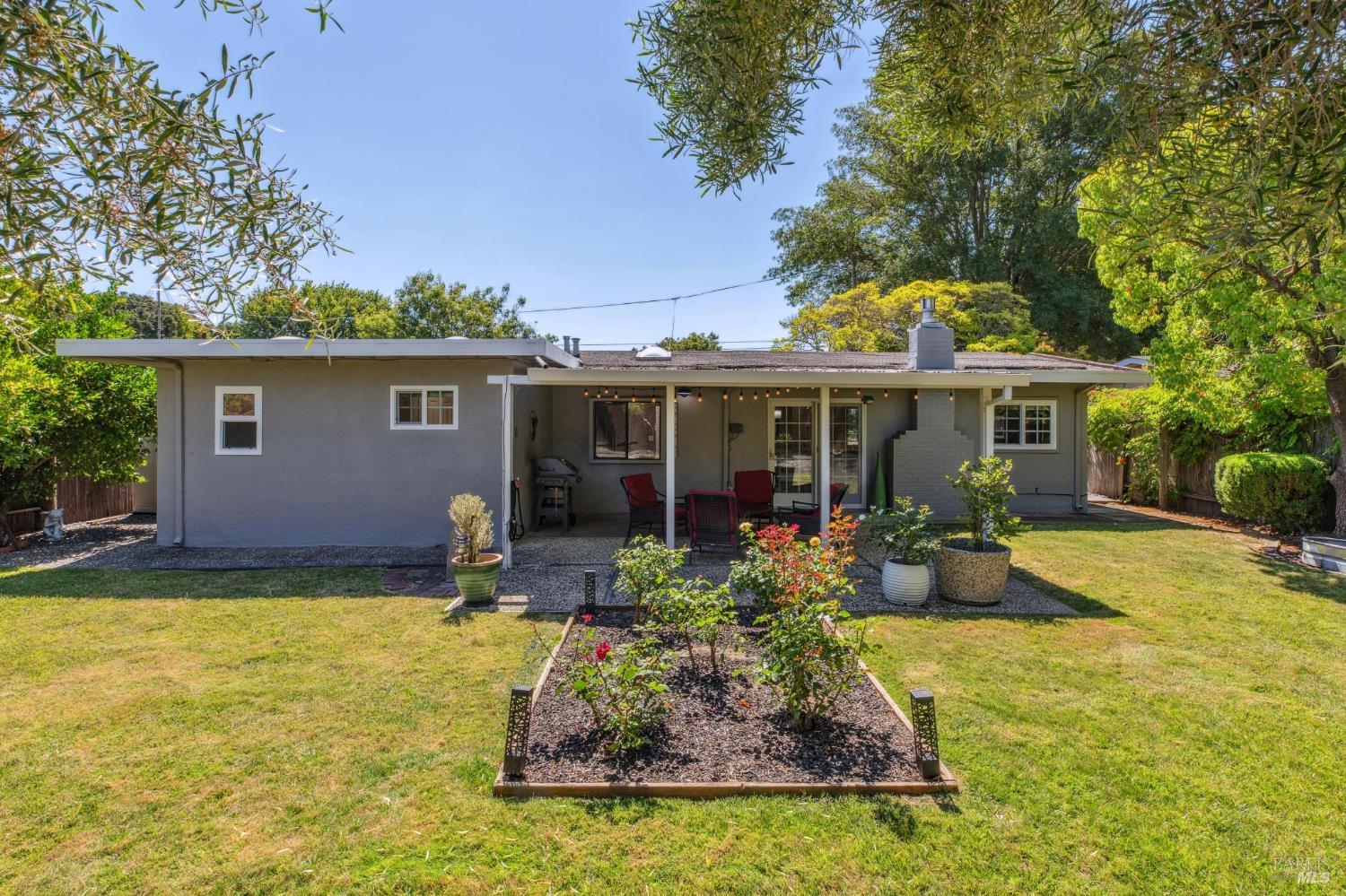 Detail Gallery Image 31 of 31 For 60 Ormond Ct, Novato,  CA 94947 - 3 Beds | 3 Baths