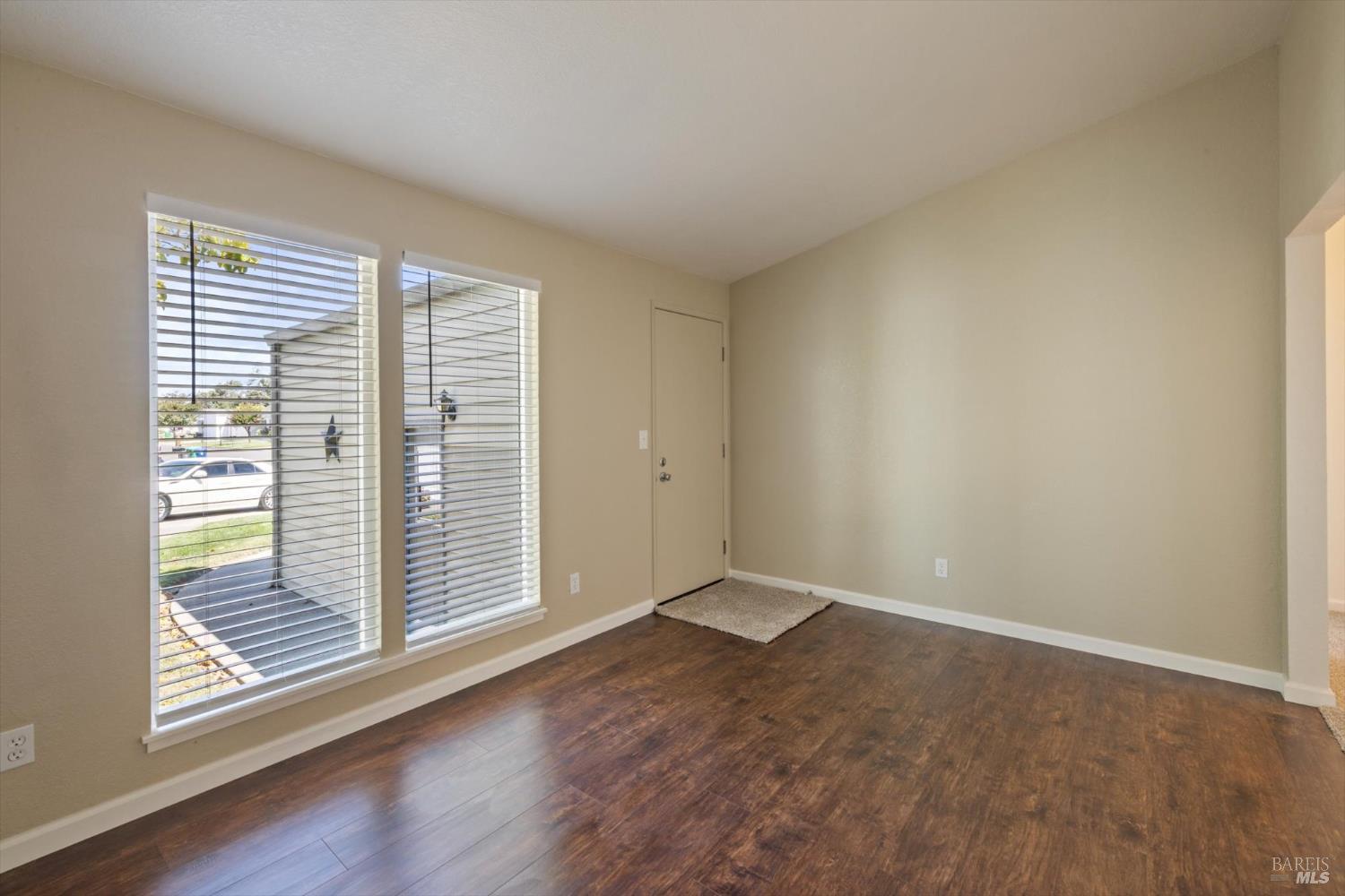 Detail Gallery Image 23 of 39 For 209 Shirley Ct 116, Napa,  CA 94558 - 2 Beds | 2 Baths