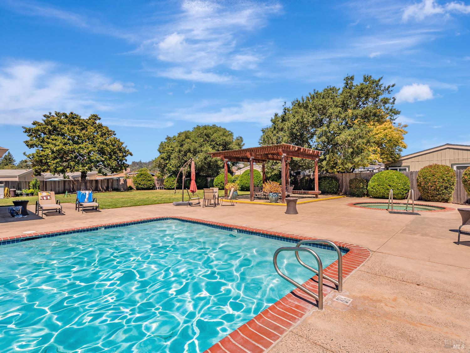 Detail Gallery Image 20 of 20 For 48 Cardinal Way, Santa Rosa,  CA 95409 - 2 Beds | 2 Baths