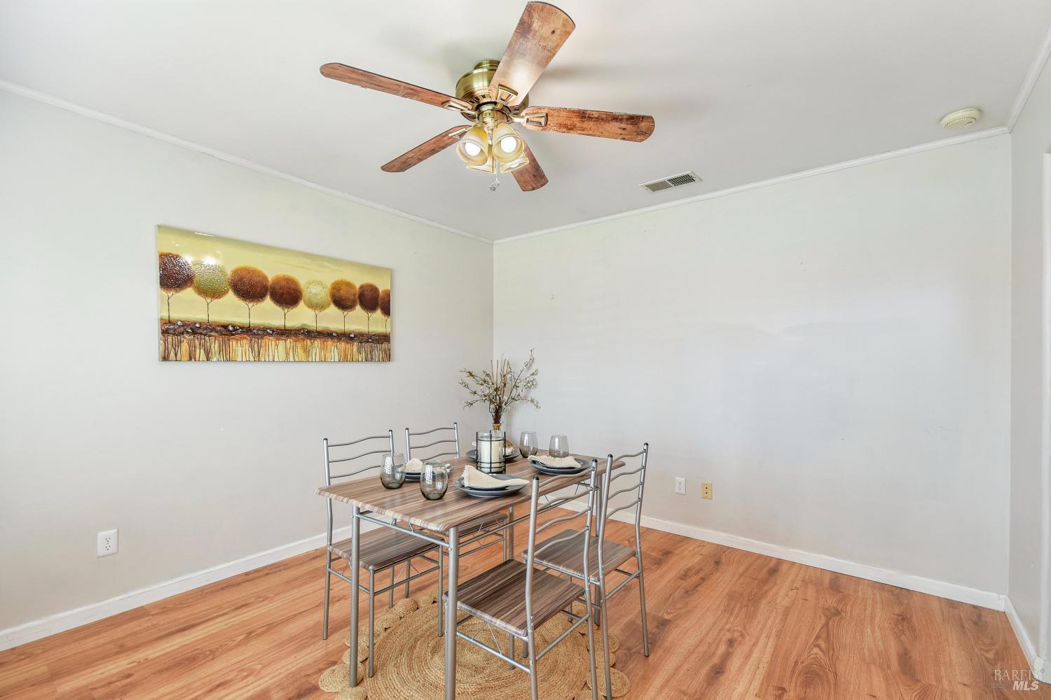 Detail Gallery Image 9 of 45 For 56 Terry Ln, Suisun City,  CA 94585 - 3 Beds | 2 Baths
