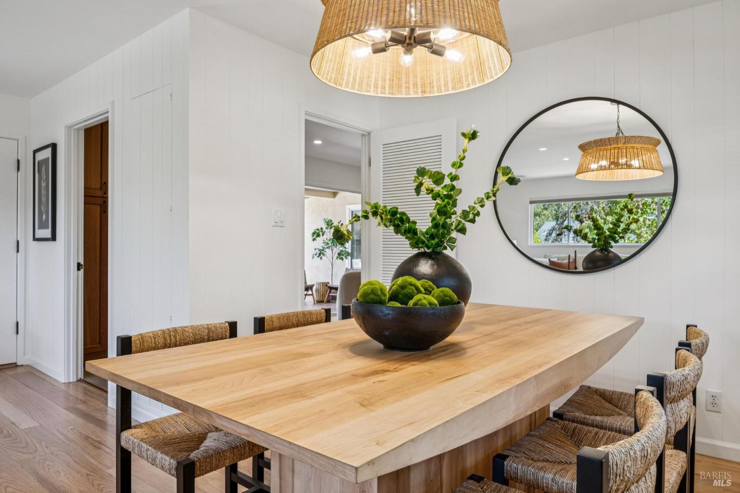 Detail Gallery Image 7 of 49 For 169 Kipling Dr, Mill Valley,  CA 94941 - 3 Beds | 2 Baths
