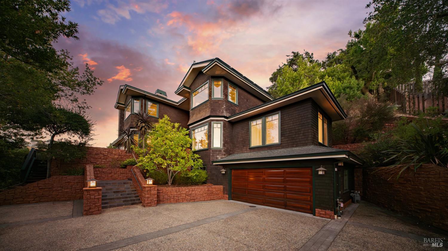 Detail Gallery Image 72 of 83 For 1 the Alameda Knls, San Anselmo,  CA 94960 - 5 Beds | 5/1 Baths