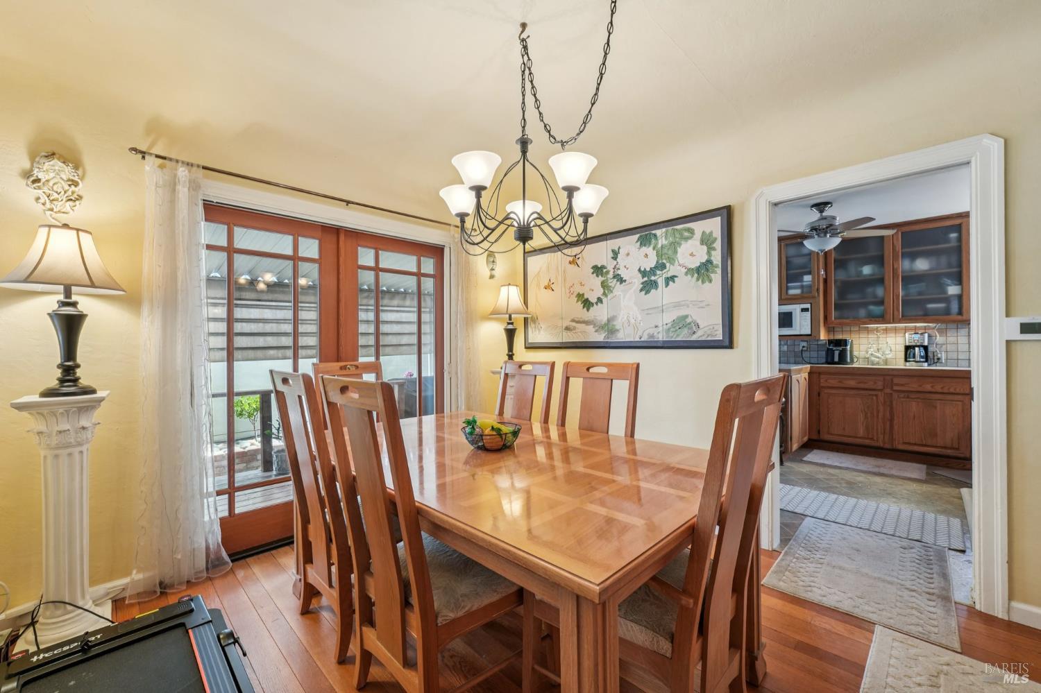 Detail Gallery Image 18 of 68 For 1072 Raymond Ave, Napa,  CA 94559 - 3 Beds | 1/1 Baths